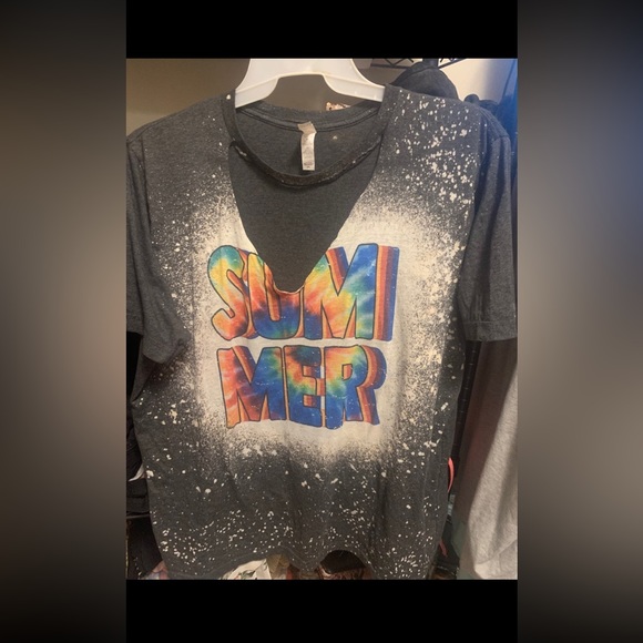 Plus size bleached Summer Top. ☀️ - Picture 2 of 3